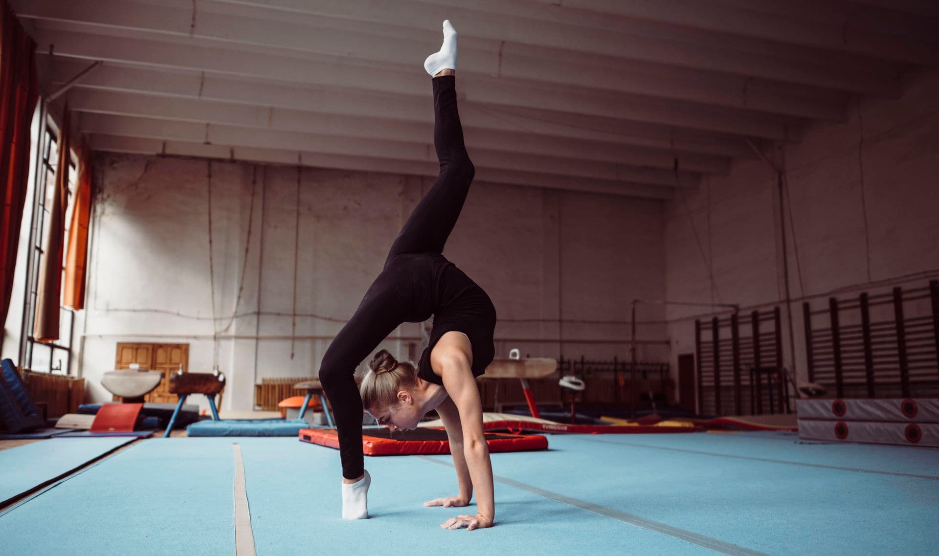 Massage for Gymnasts: Shoulders, Back, and Core Support